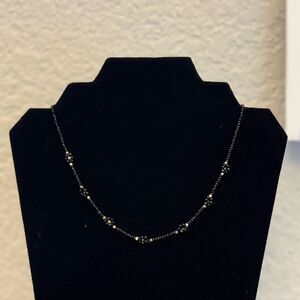 Boutique🦋 Black/Gold Flower Beaded Handmade Necklace!